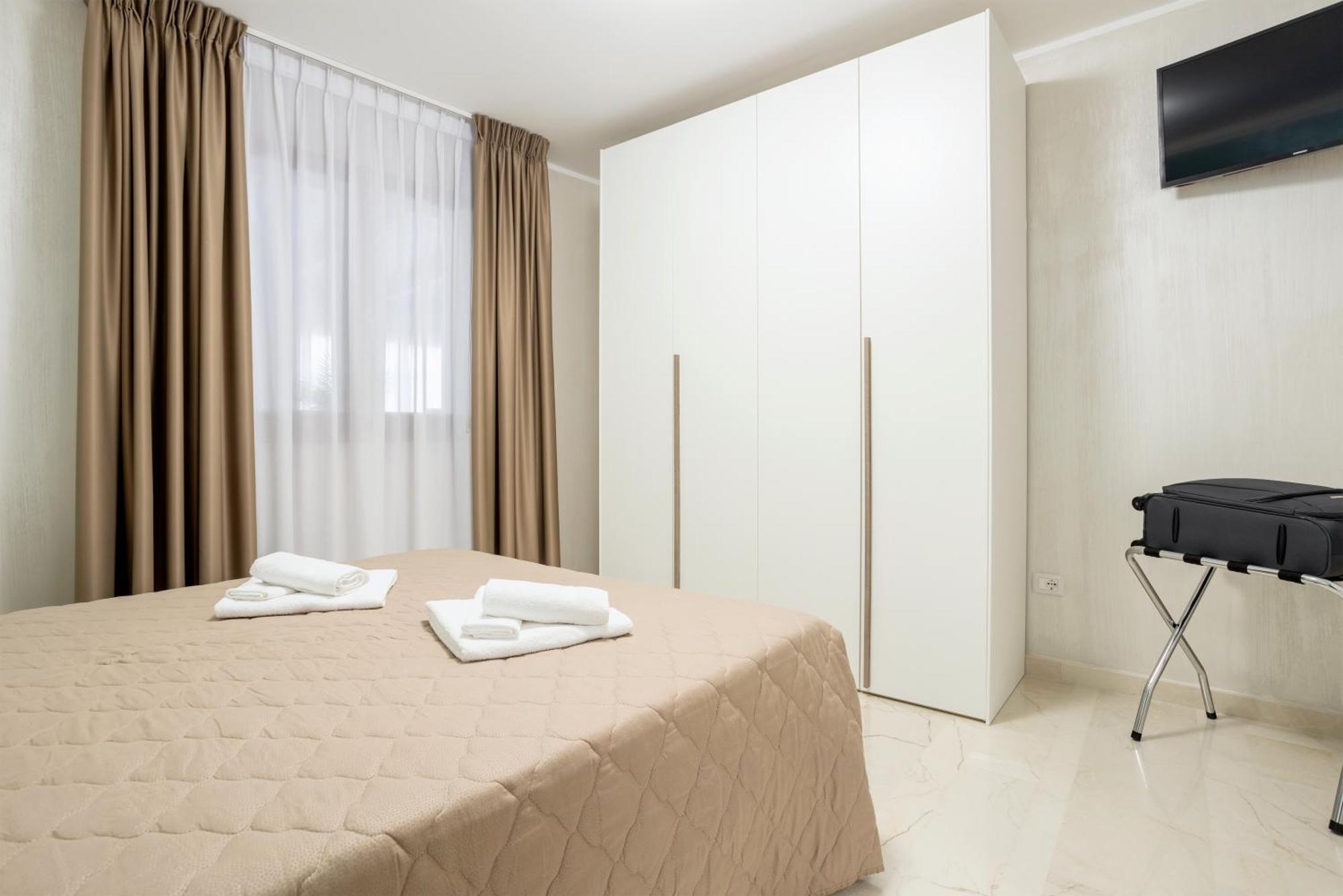 Azzurra Apartments Balestrate Buitenkant foto