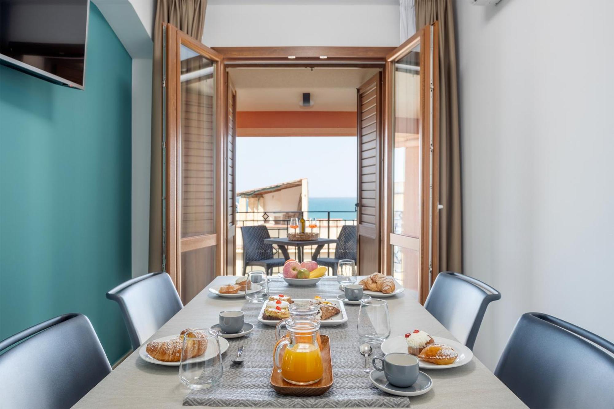 Azzurra Apartments Balestrate Buitenkant foto