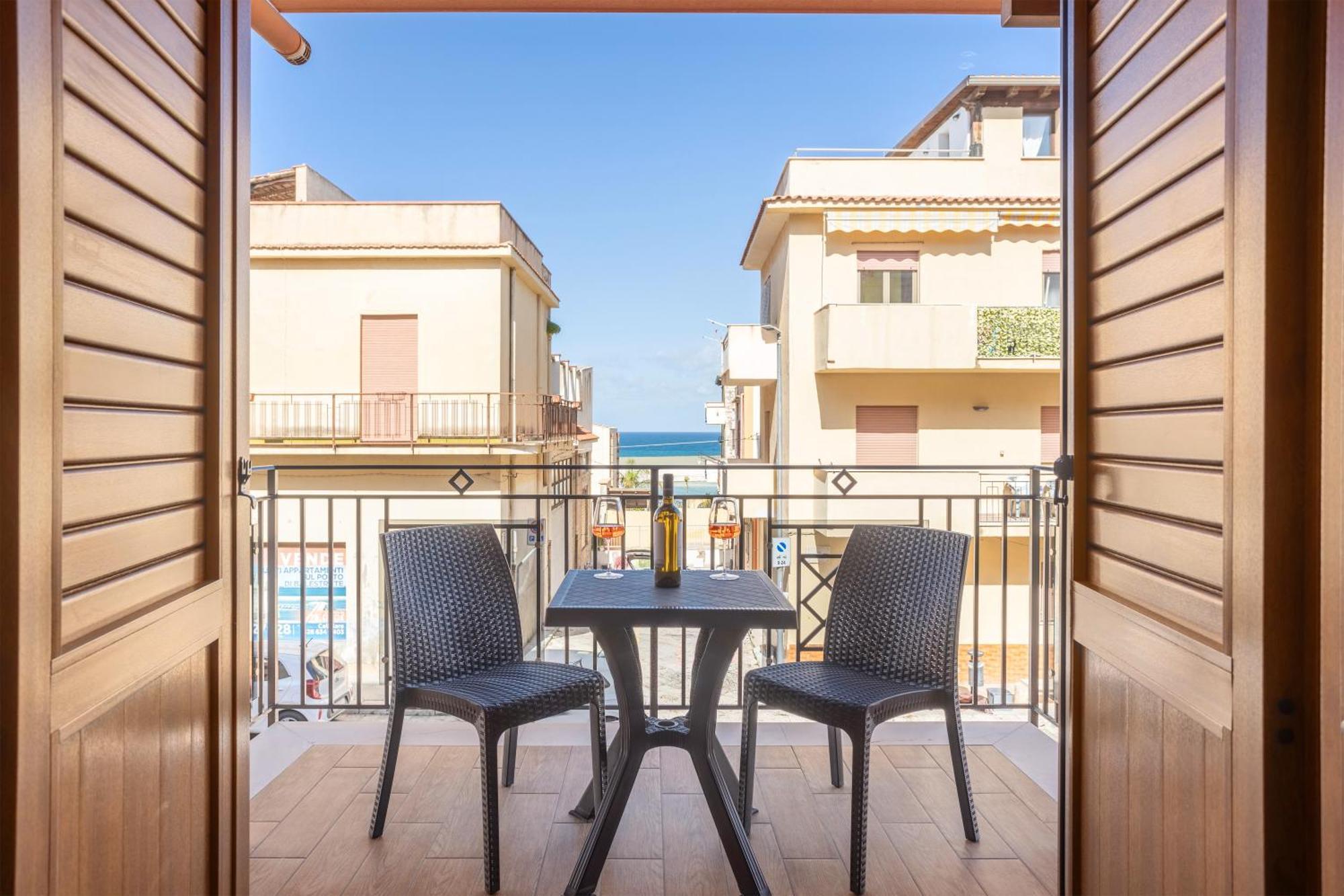 Azzurra Apartments Balestrate Buitenkant foto